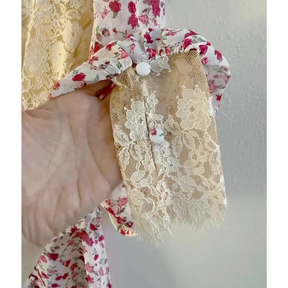 For Love & Lemons NWT Victoria’s Secret Pink Lace Floral Melrose Mini Robe XS